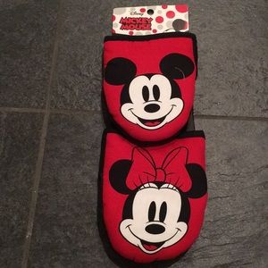⚡️3/30 Mickey Mouse oven mitts